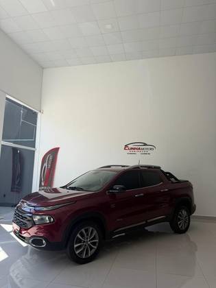 FIAT TORO 2.0 16V TURBO DIESEL VOLCANO 4WD AT9 FIAT TORO 2.0 16V TURBO DIESEL VOLCANO 4WD AT9